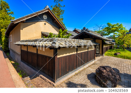 Townscape of Obuse, Nagano Prefecture 104928569