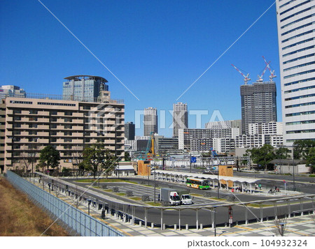 During redevelopment Rotary in front of Toyosu Station in 2009 During redevelopment Rotary in front of Toyosu Station in 2009 104932324