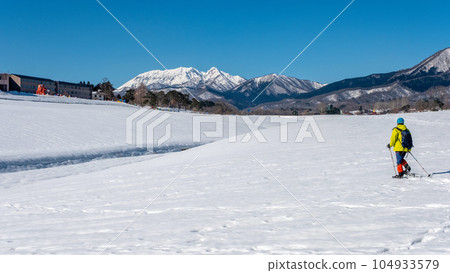 Image of snowshoe trekking Hiruzen Kogen Image of snowshoe trekking Hiruzen Kogen 104933579