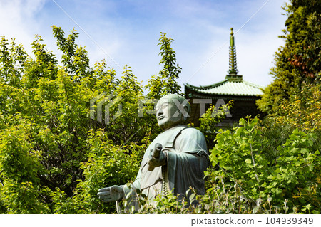 Ryuguchiji Temple, the main temple of the Nichiren Sect of Buddhism, Fujisawa City, Kanagawa Prefecture 104939349
