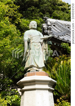 Ryuguchiji Temple, the main temple of the Nichiren Sect of Buddhism, Fujisawa City, Kanagawa Prefecture 104939350