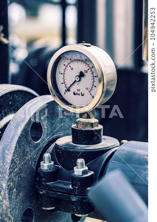 Analog manometer concept Analog manometer concept 104942253