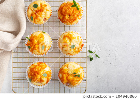 Ham and cheese muffins 104946860