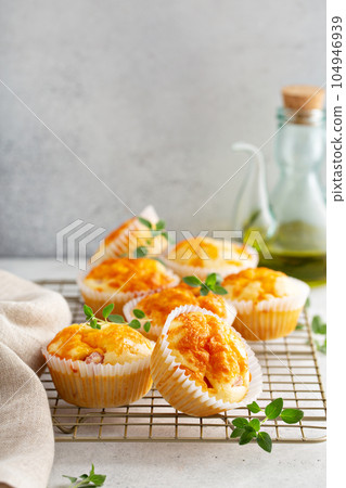 Ham and cheese muffins Ham and cheese muffins 104946939