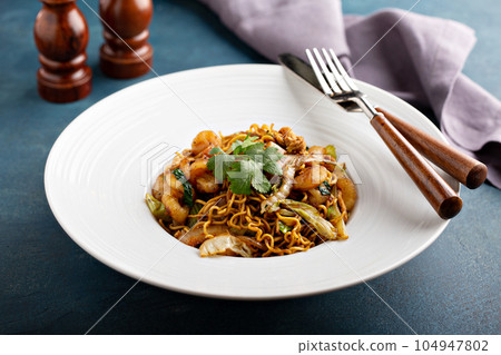 Indonesian Mie Goreng, fried noodle 104947802