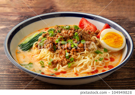 Cold noodles 104949828