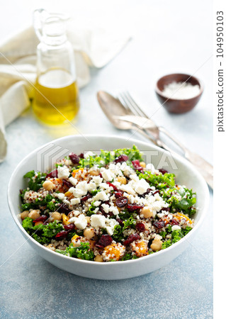 Kale and quinoa salad with chickpeas Kale and quinoa salad with chickpeas 104950103