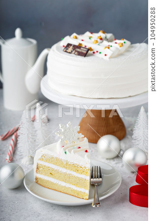 White Christmas cake White Christmas cake 104950288