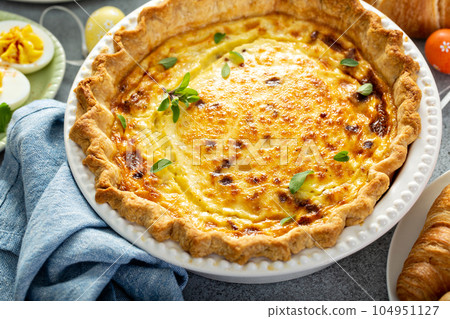 Quiche lorraine for Easter brunch 104951127