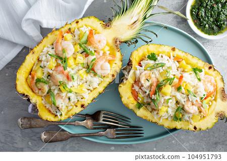 Pineapple shrimp rice Pineapple shrimp rice 104951793
