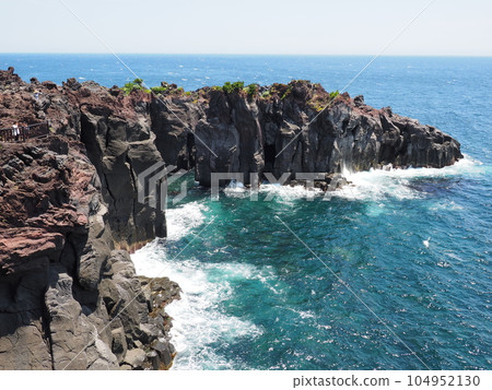 Afternoon scenery of Jogasaki coast 104952130
