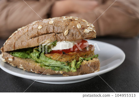 Healthy whole meal cheese sandwich with vegetables 104955313