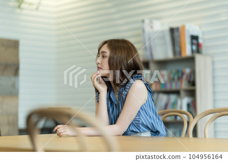 思維的女人 104956164