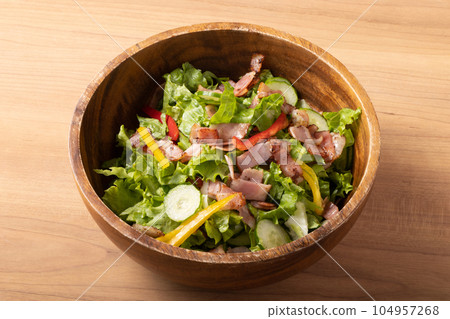 Salad bowl Salad bowl 104957268