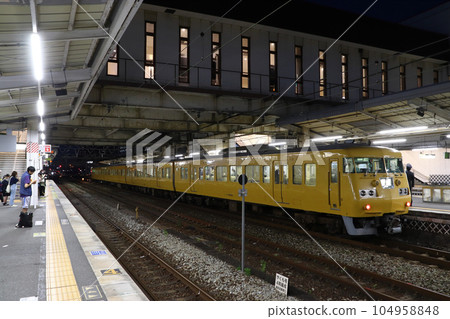 山陽幹線117系列列車(中國地區顏色) 山陽幹線117系列列車(中國地區顏色) 104958848
