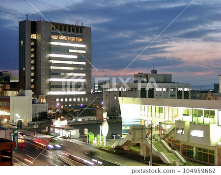 Automatic lighting and barrier-free Ota City Hall and sunset (2010.12) 104959662