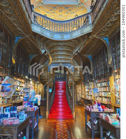 時尚圖書館 104960301