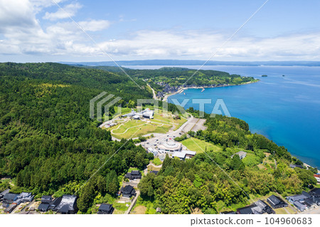 無人機拍攝 | 能登島和七尾灣的藍天和自然風光 | 拍攝北側 | 石川縣七尾市 無人機拍攝 | 能登島和七尾灣的藍天和自然風光 | 拍攝北側 | 石川縣七尾市 104960683