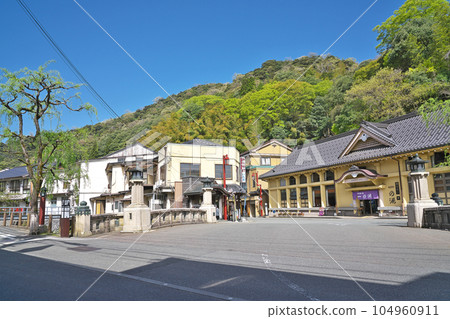 [Landscape of Kinosaki Onsen (Ichinoyu and Ohashi Bridge)] Yushima, Kinosakicho, Toyooka City, Hyogo Prefecture 104960911