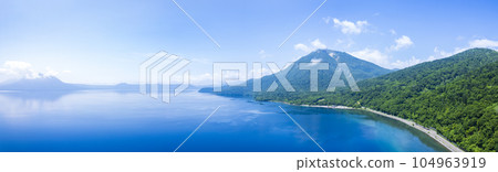 夏季支笏湖鳥瞰圖（全景） 104963919