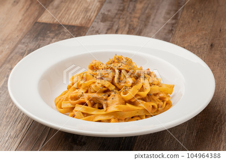 Pasta 104964388