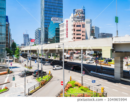 Tokyo Roppongi 6-chome intersection 104965994