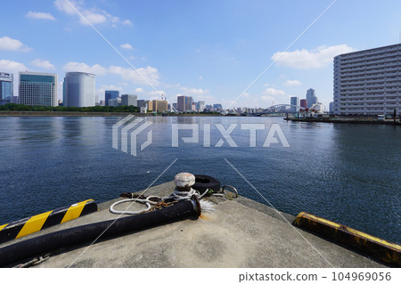 隅田川河口附近的水邊街道 104969056