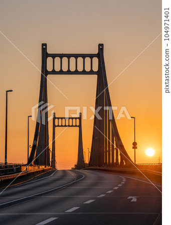 Krefeld Uerdingen Bridge, North Rhine Westphalia, Germany Krefeld Uerdingen Bridge, North Rhine Westphalia, Germany 104971401