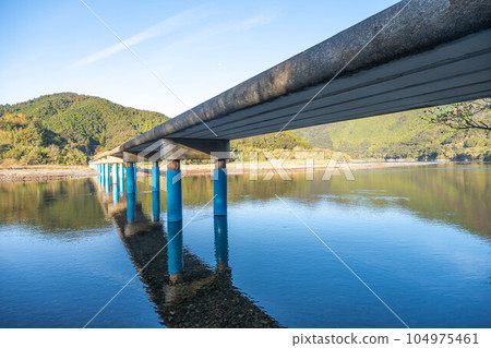 Sada Settlement Bridge 104975461