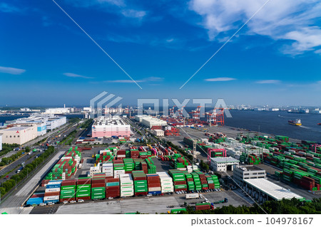 《Tokyo》Aomi Container Wharf/Container Yard 104978167