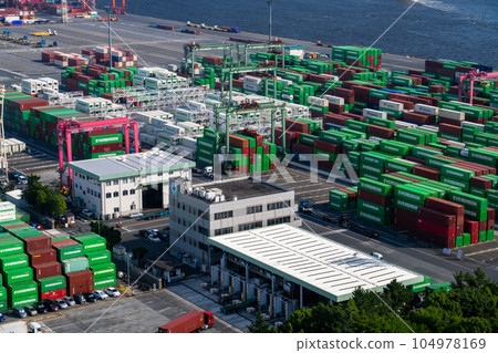 《Tokyo》Aomi Container Wharf/Container Yard 104978169