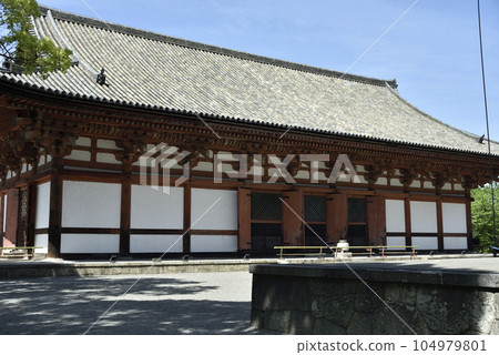 Toji Auditorium [Important Cultural Property] 104979801