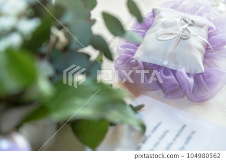 Wedding rings 104980562