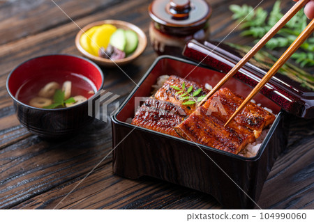 Eel over rice bowl Unagi rice bowl Eat eel over rice on the Midsummer Day of the Ox (with soup and pickles) to give you stamina. 104990060