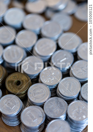 Coins Count coins Coins Count coins 105000121
