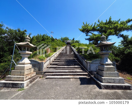 Tomioka Hachiman Shrine [Shodoshima, Kagawa Prefecture (Tonosho Town)] 5 105000179