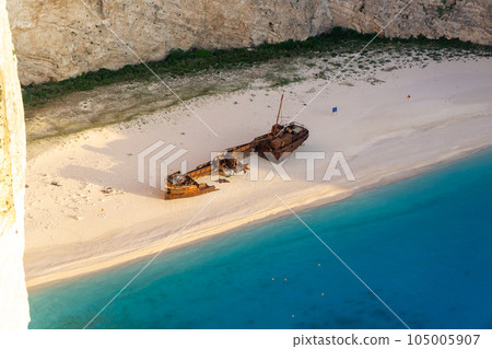 Navagio beach with the famous wrecked ship in Zante-Zakynthos, Greece Navagio beach with the famous wrecked ship in Zante-Zakynthos, Greece 105005907