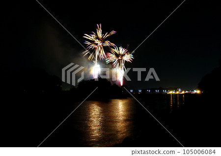第68屆小山煙火大會（小山夏日祭2019） 小山煙花大會 2019年7月28日（星期日） 105006084