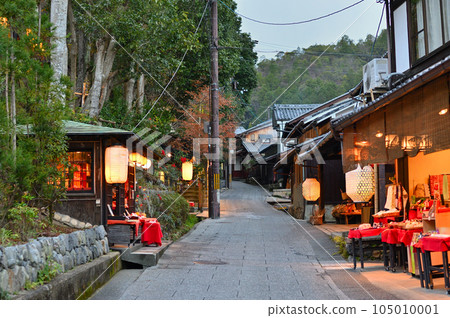 Atago Highway at sunset Atago Highway at sunset 105010001