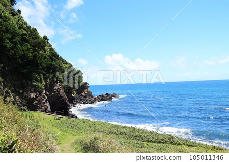 美麗的夏日遠賀峰海岸 美麗的夏日遠賀峰海岸 105011346