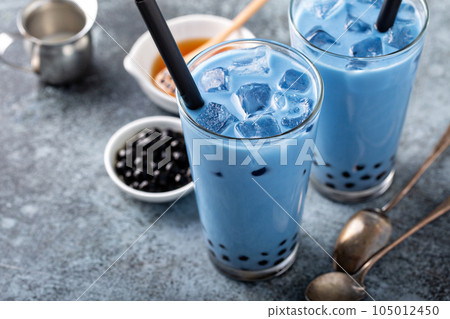 Butterfly pea milk bubble tea Butterfly pea milk bubble tea 105012450