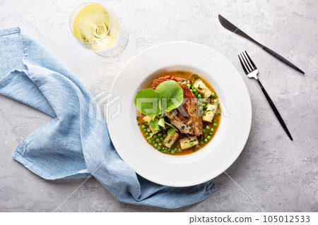 Spring recipie roasted chicken 105012533