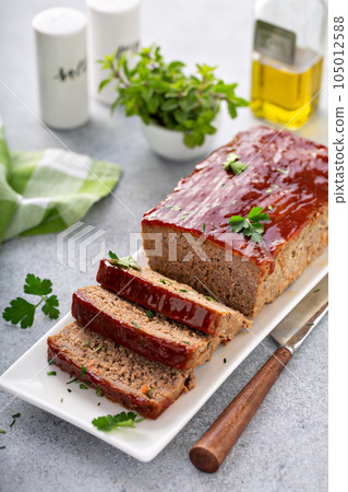 Meatloaf with spicy glaze 105012588