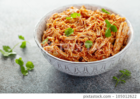 Mexican pulled chicken 105012622