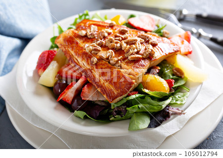 Fresh and vibrant salad with salmon Fresh and vibrant salad with salmon 105012794