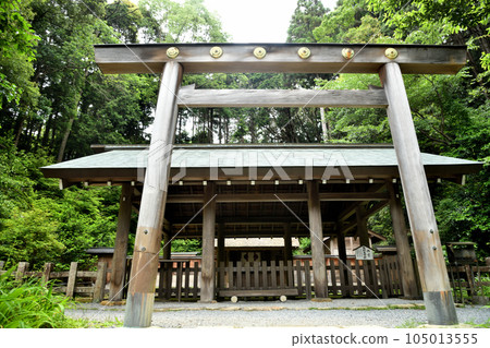 Hyuga Grand Shrine (Naiku) [Yamashina Ward, Kyoto City] 105013555