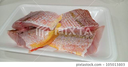 紅咕嚕和紅鯛魚包 紅咕嚕和紅鯛魚包 105013803