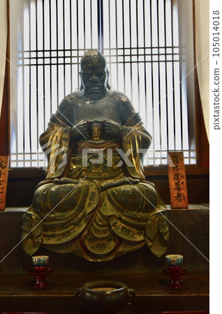 木造「拉戈拉聖子」雕像(京都府宇治市萬福寺/大雄寶殿/後賀所三番瓦里34號) 木造「拉戈拉聖子」雕像(京都府宇治市萬福寺/大雄寶殿/後賀所三番瓦里34號) 105014018