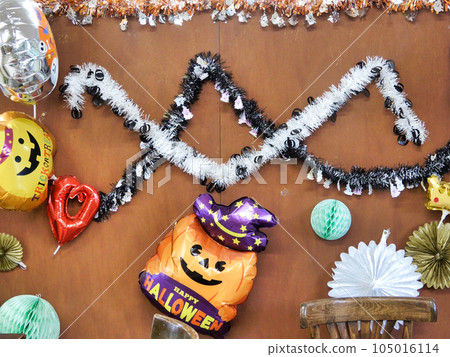 Halloween decorations 105016114