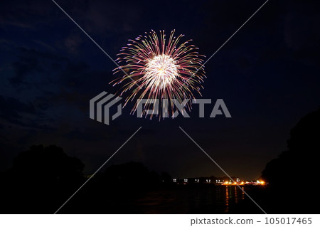 第68屆小山煙火大會(小山夏日祭2019) 小山煙花大會 2019年7月28日(星期日) 第68屆小山煙火大會(小山夏日祭2019) 小山煙花大會 2019年7月28日(星期日) 105017465
